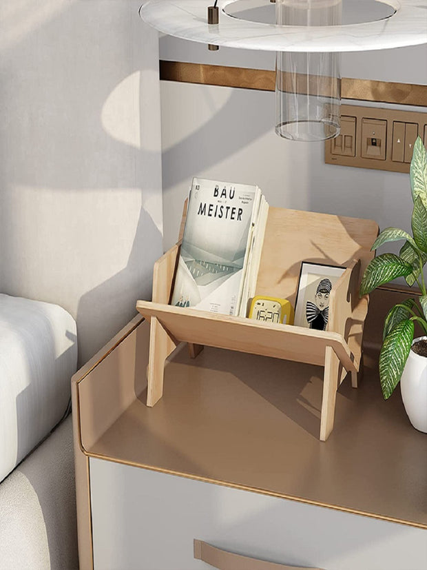 Simple Picture Book Rack